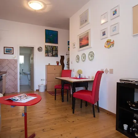 Frankopan Apartman *